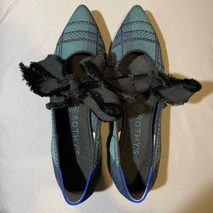 Rothys- Forrest plaid MJ’s